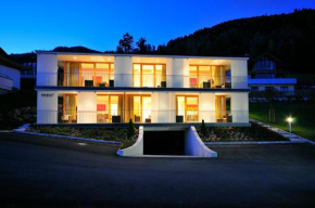 Emma Apartments